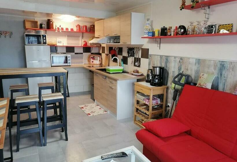 مبيت وإفطار Chambres D Hôtes De L Avison