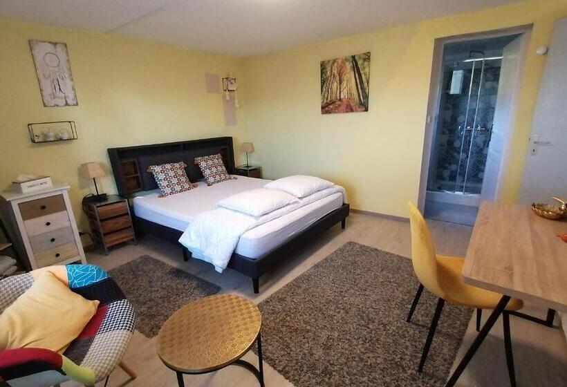 مبيت وإفطار Chambres D Hôtes De L Avison