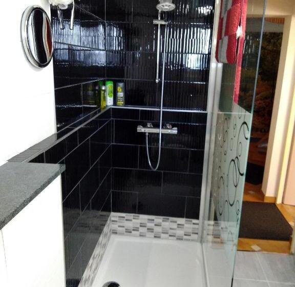 مبيت وإفطار Chambres D Hôtes De L Avison