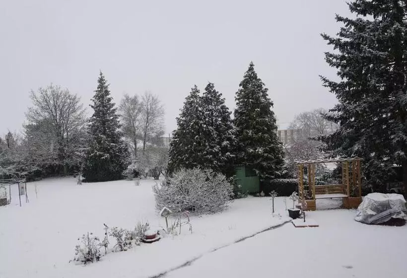 Aamiaismajoitus (B&B) Chambres D Hôtes De L Avison