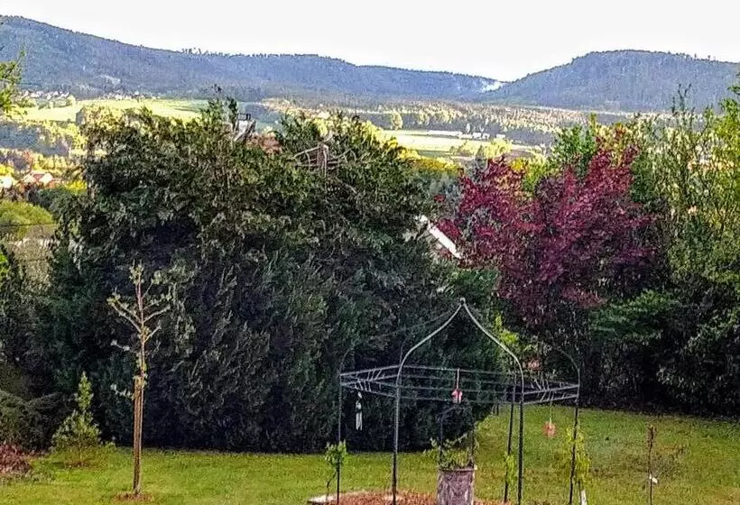 Aamiaismajoitus (B&B) Chambres D Hôtes De L Avison