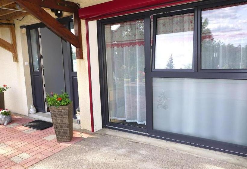 مبيت وإفطار Chambres D Hôtes De L Avison