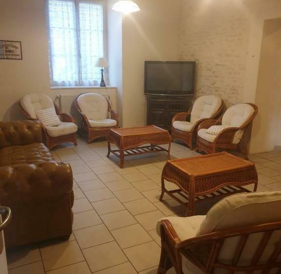 צימר Le Gite De La Vallee De La Suize