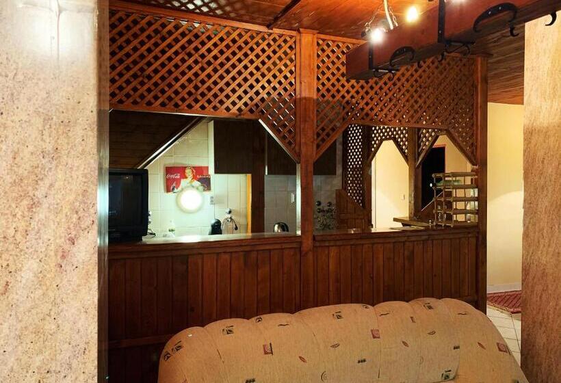 Bed and Breakfast Koloska Apartmanház