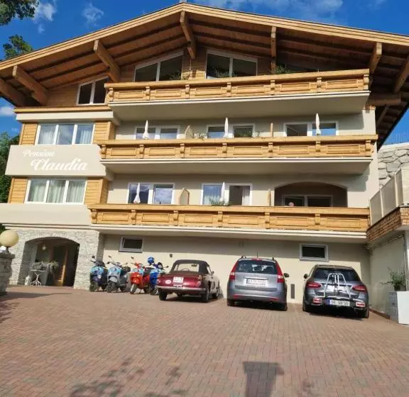 ベッドアンドブレックファースト Pension Claudia Zell Am See