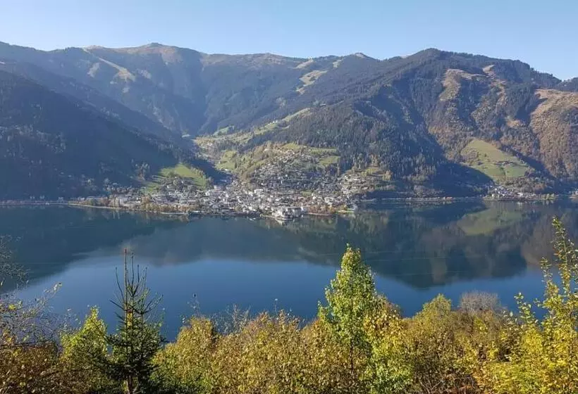 ベッドアンドブレックファースト Pension Claudia Zell Am See