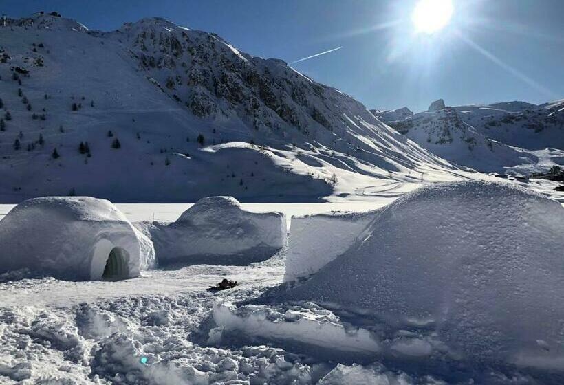 پانسیون Chalet Le Cordava