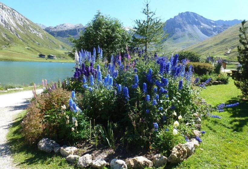 پانسیون Chalet Le Cordava