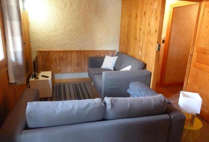 پانسیون Chalet Le Cordava