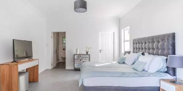 Majatalo The Views Guesthouse