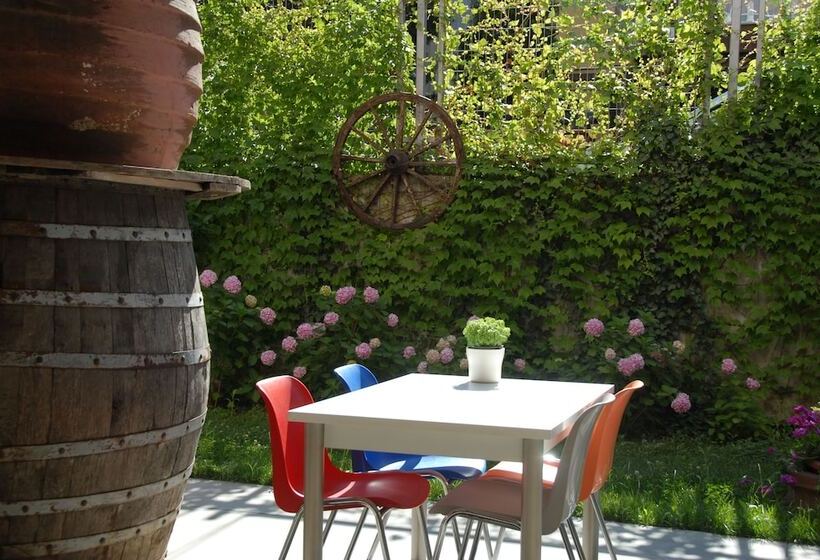 ユースホステル Han