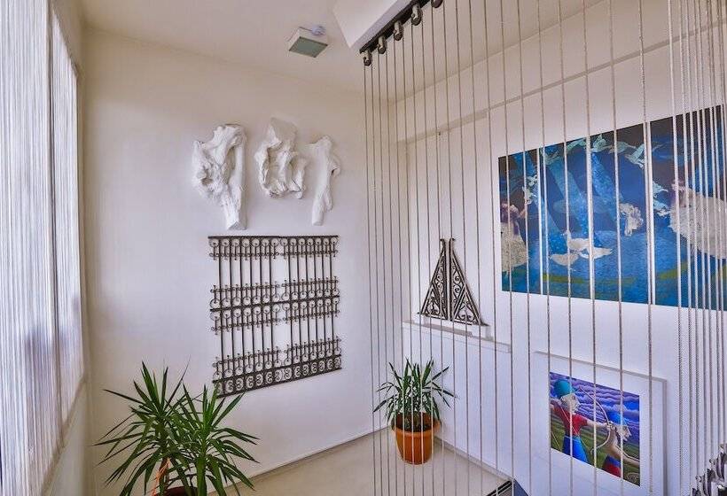 ユースホステル Han