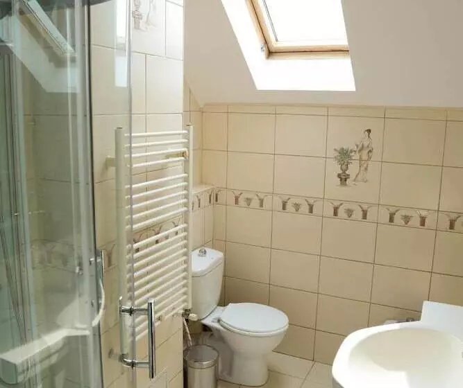 Отель Apollonia