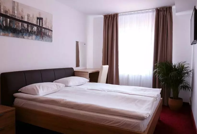 Отель Apollonia