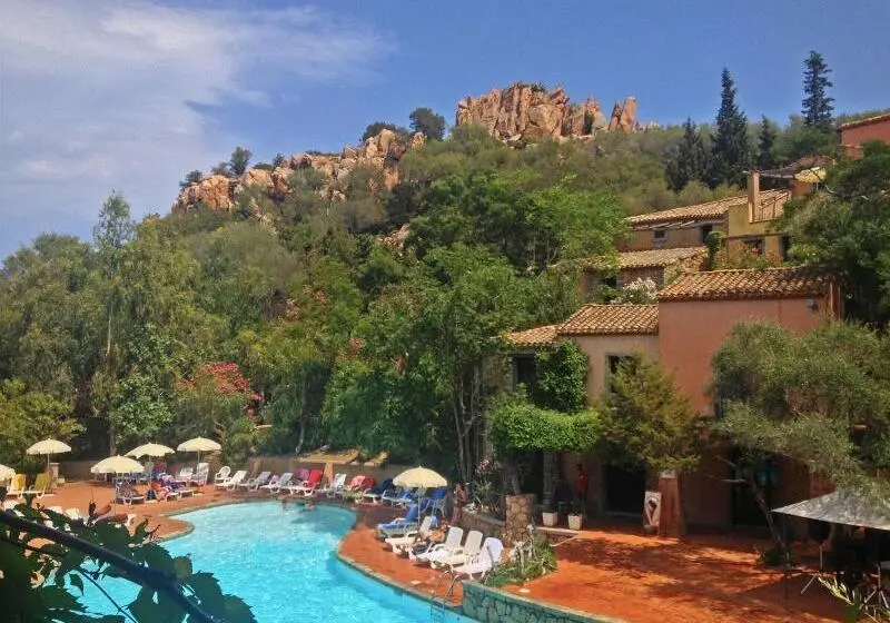 ホテル Arbatax Park Resort Il Villaggio