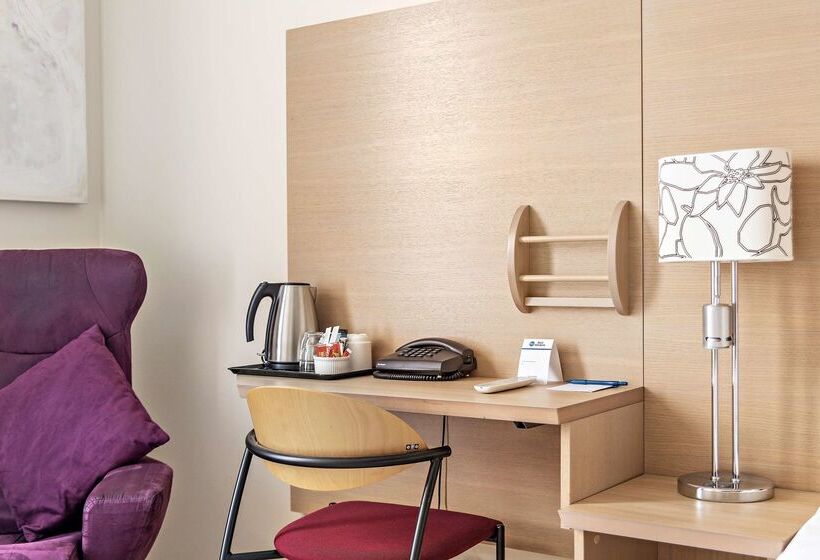 בית מלון כפרי Best Western Leto Arena