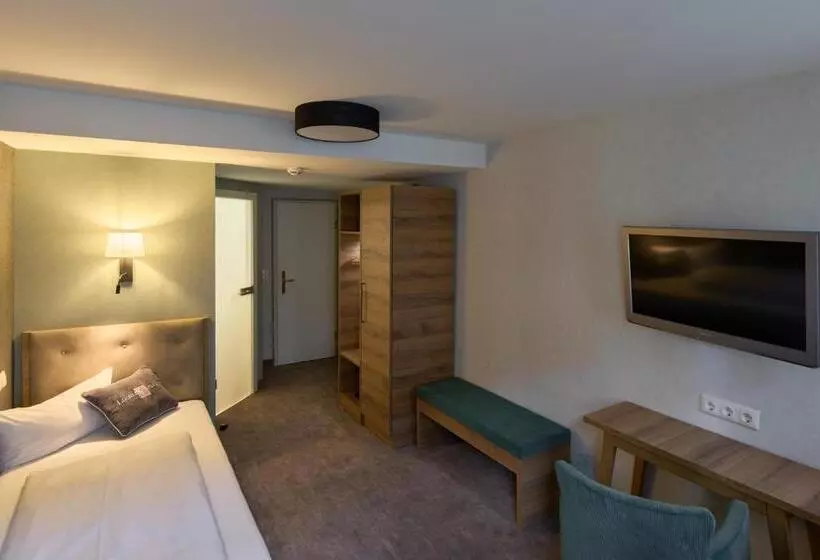 Отель Brauhaus Zum Löwen