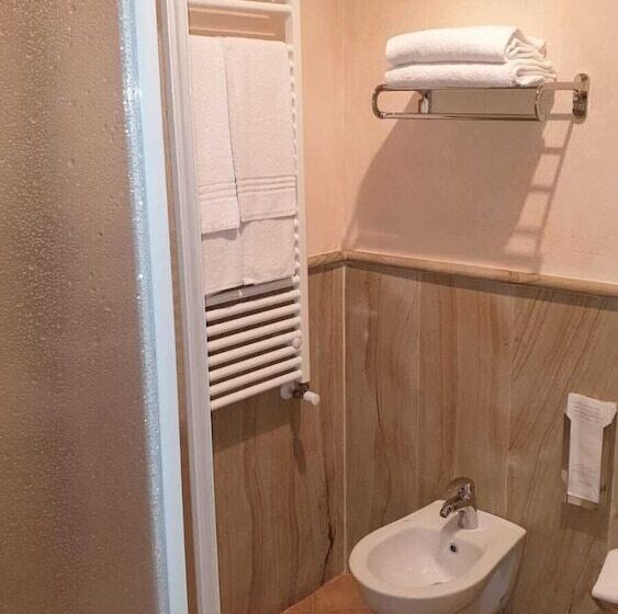 בית מלון כפרי Country Villas Fattoria Le Guardiole