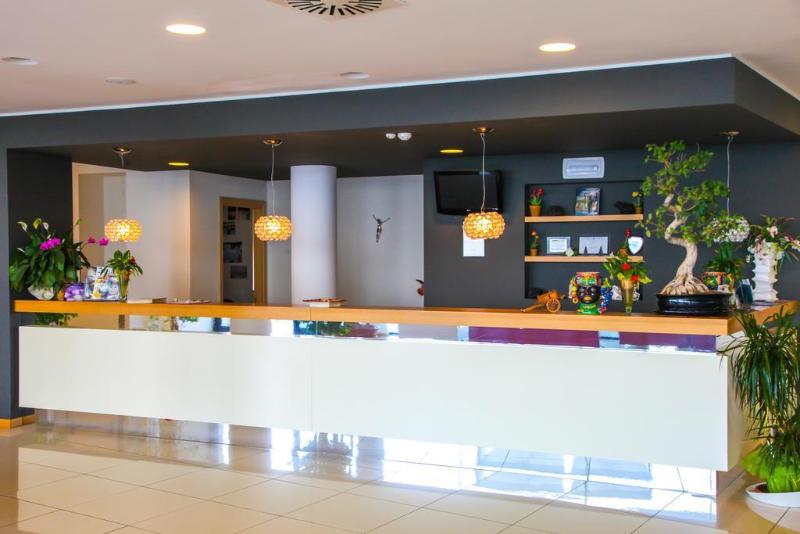 Esperia Palace Hotel & Resort Spa