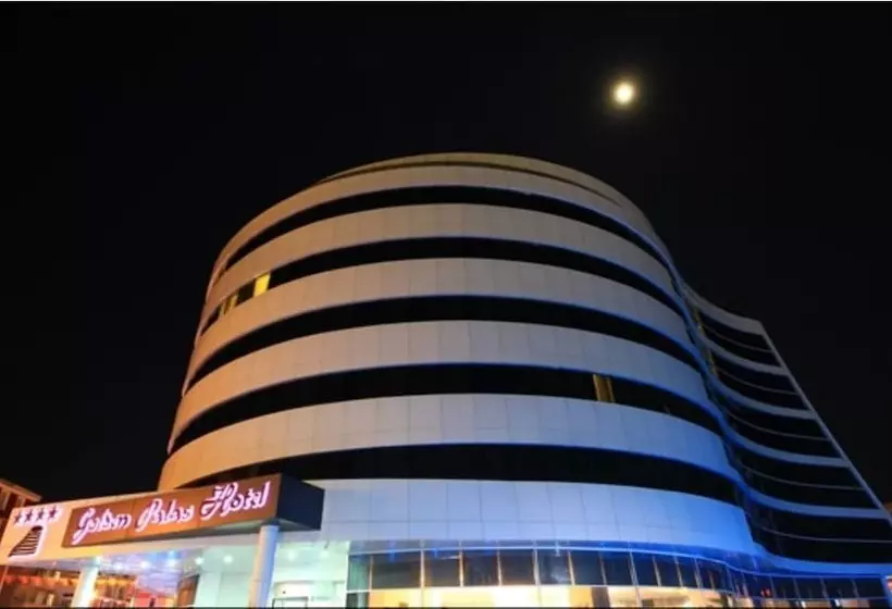 בית מלון כפרי Golden Palas