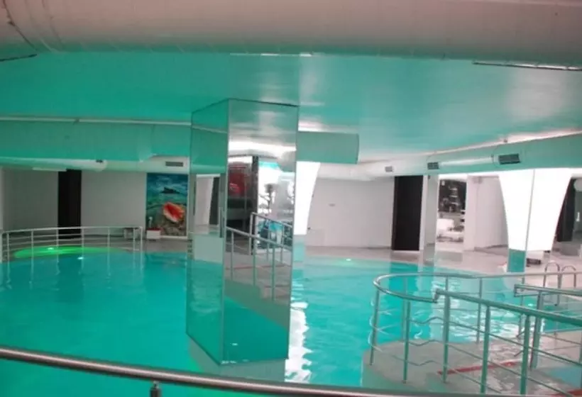 בית מלון כפרי Golden Palas