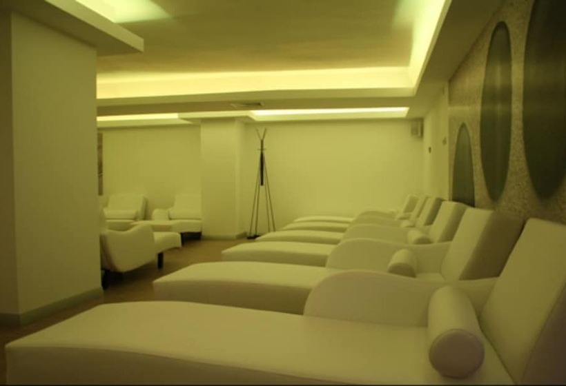 בית מלון כפרי Golden Palas