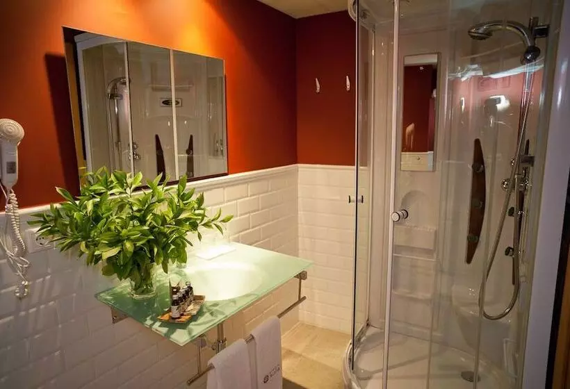 هتل Soho Boutique Atalia