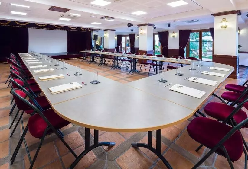 호텔 Nigloland Hôtels