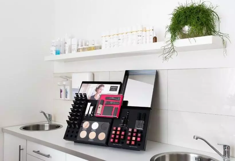 호텔 Konradówka Wellness & Spa 300 Metrów Do Centrum