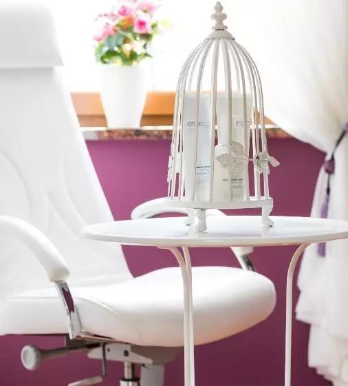 호텔 Konradówka Wellness & Spa 300 Metrów Do Centrum