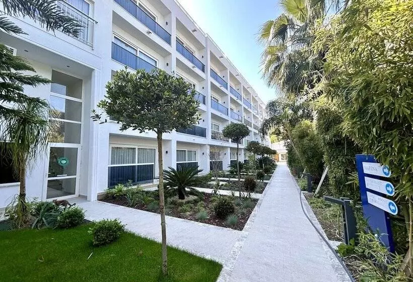 Отель Marina Boutique