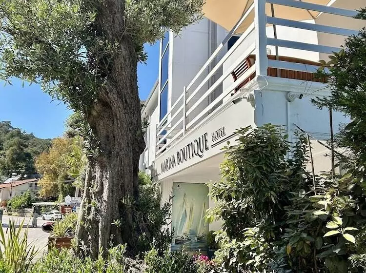 Отель Marina Boutique