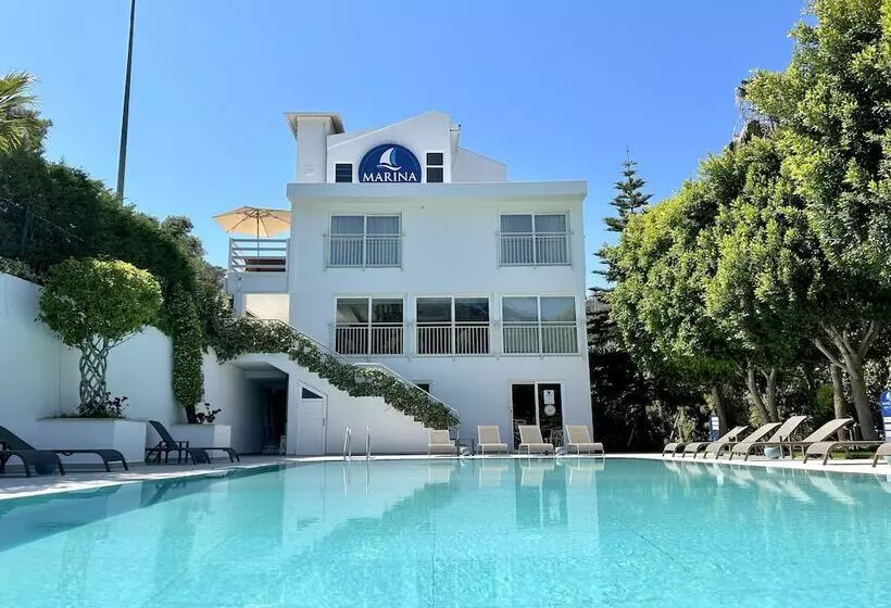 Отель Marina Boutique