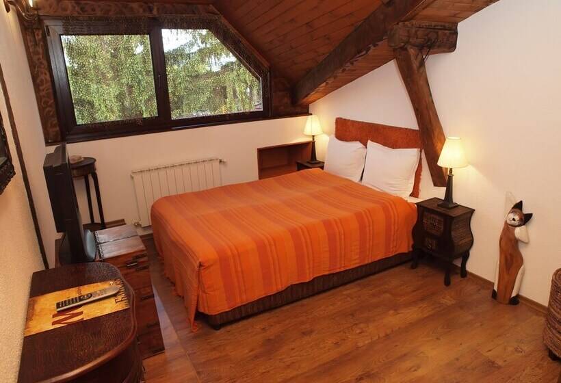 בית מלון כפרי Momini Dvori Boutique Guest House