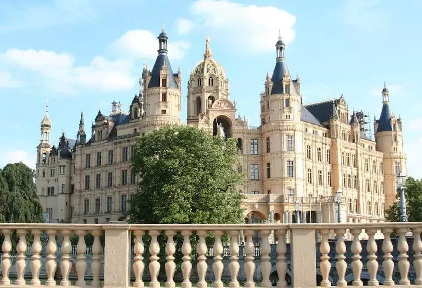 호텔 Niederlandischer Hof