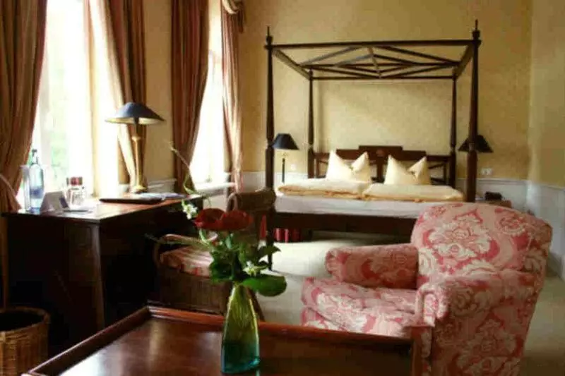 호텔 Niederlandischer Hof