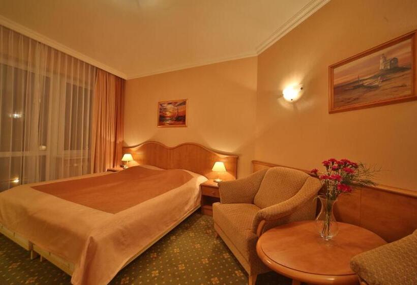 בית מלון כפרי Polaris