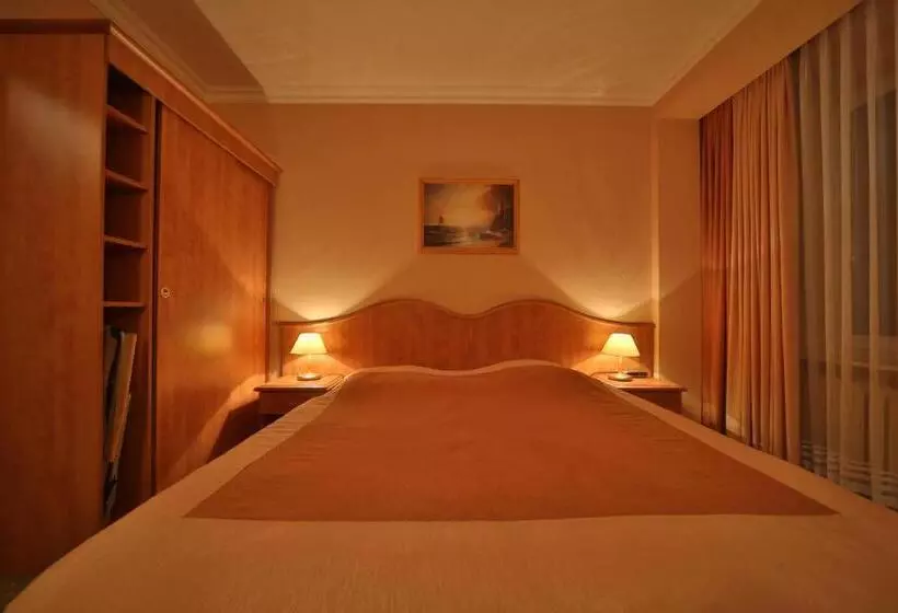 בית מלון כפרי Polaris