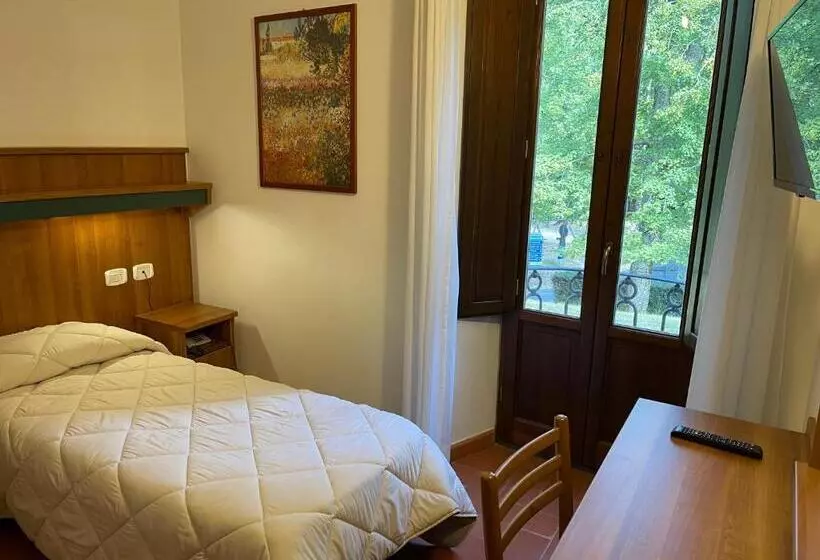 בית מלון כפרי Rifugio La Foresta