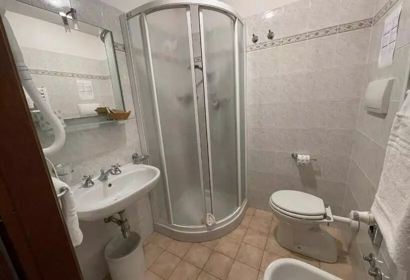 בית מלון כפרי Rifugio La Foresta