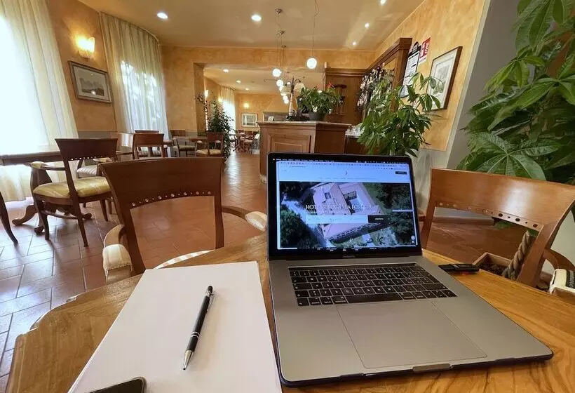 בית מלון כפרי Rifugio La Foresta