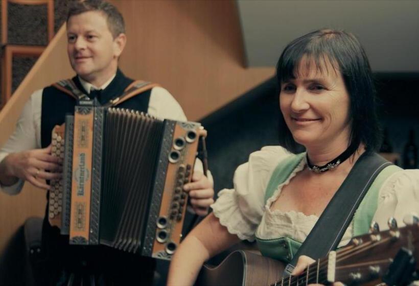 호텔 Sonne Mellau   Feel Good