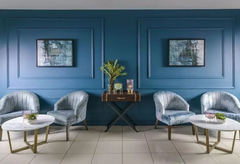 בית מלון כפרי The Ellison