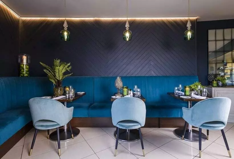 בית מלון כפרי The Ellison