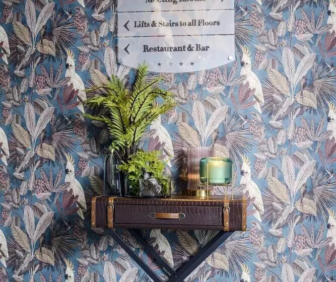 בית מלון כפרי The Ellison