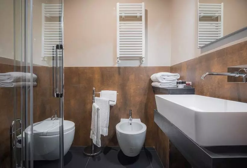 هتل Torre Guelfa Palazzo Acciaiuoli