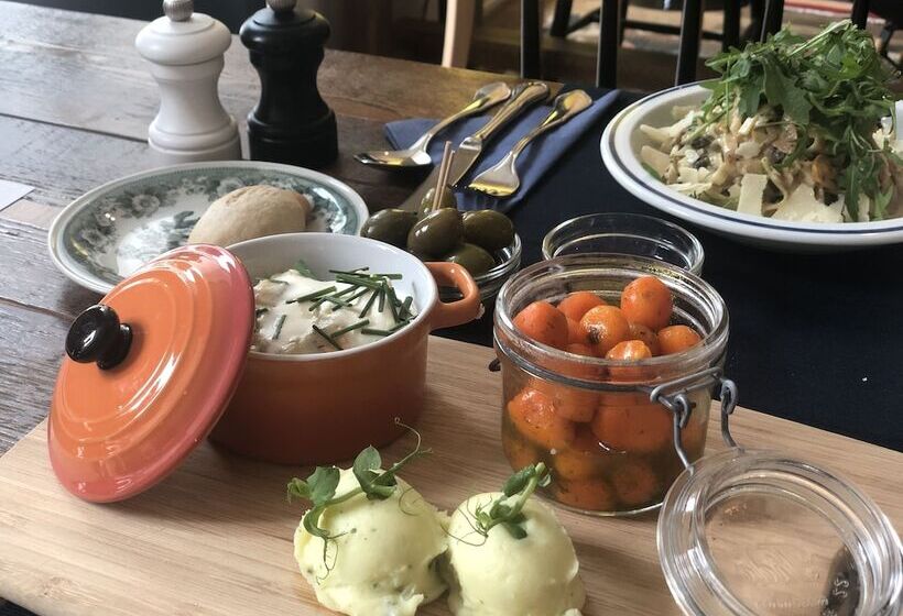 Townhouse Design Hotel & Spa