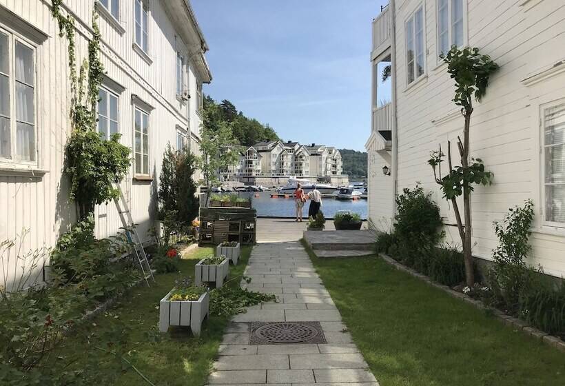 Tvedestrand Fjordhotell   Unike Hoteller