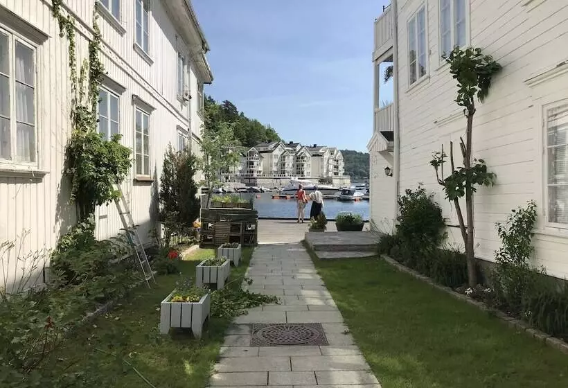 Tvedestrand Fjordhotell Unike Hoteller