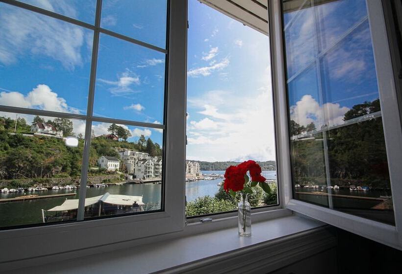 Tvedestrand Fjordhotell   Unike Hoteller